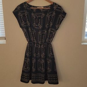 Cora Women’s Size Small Blue Floral Print Short Sleeve Fit & Flare Mini Dress